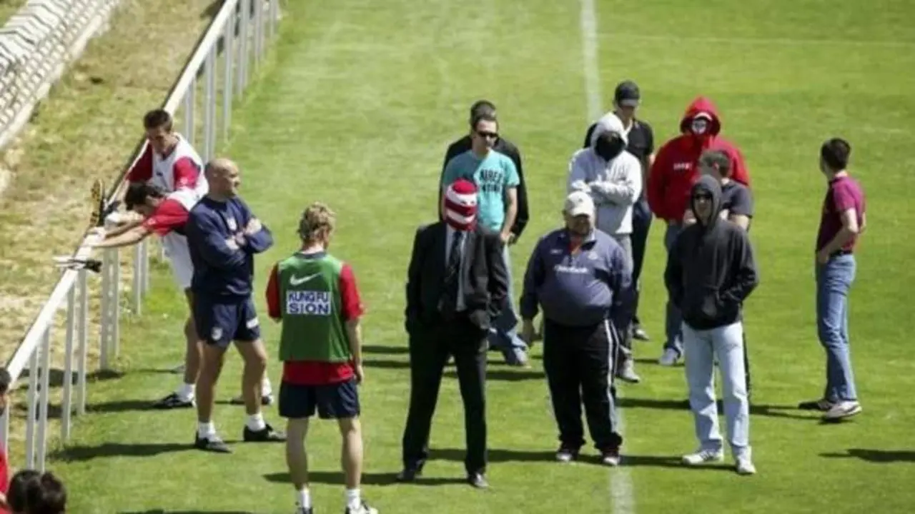 Cerco a los más violentos del Frente Atlético