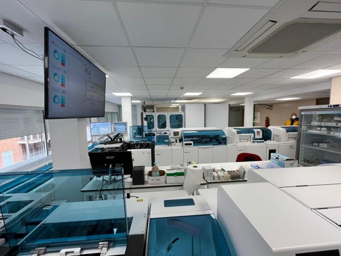 El Obispo Polanco estrena nuevo laboratorio El Obispo Polanco estrena nuevo laboratorio
