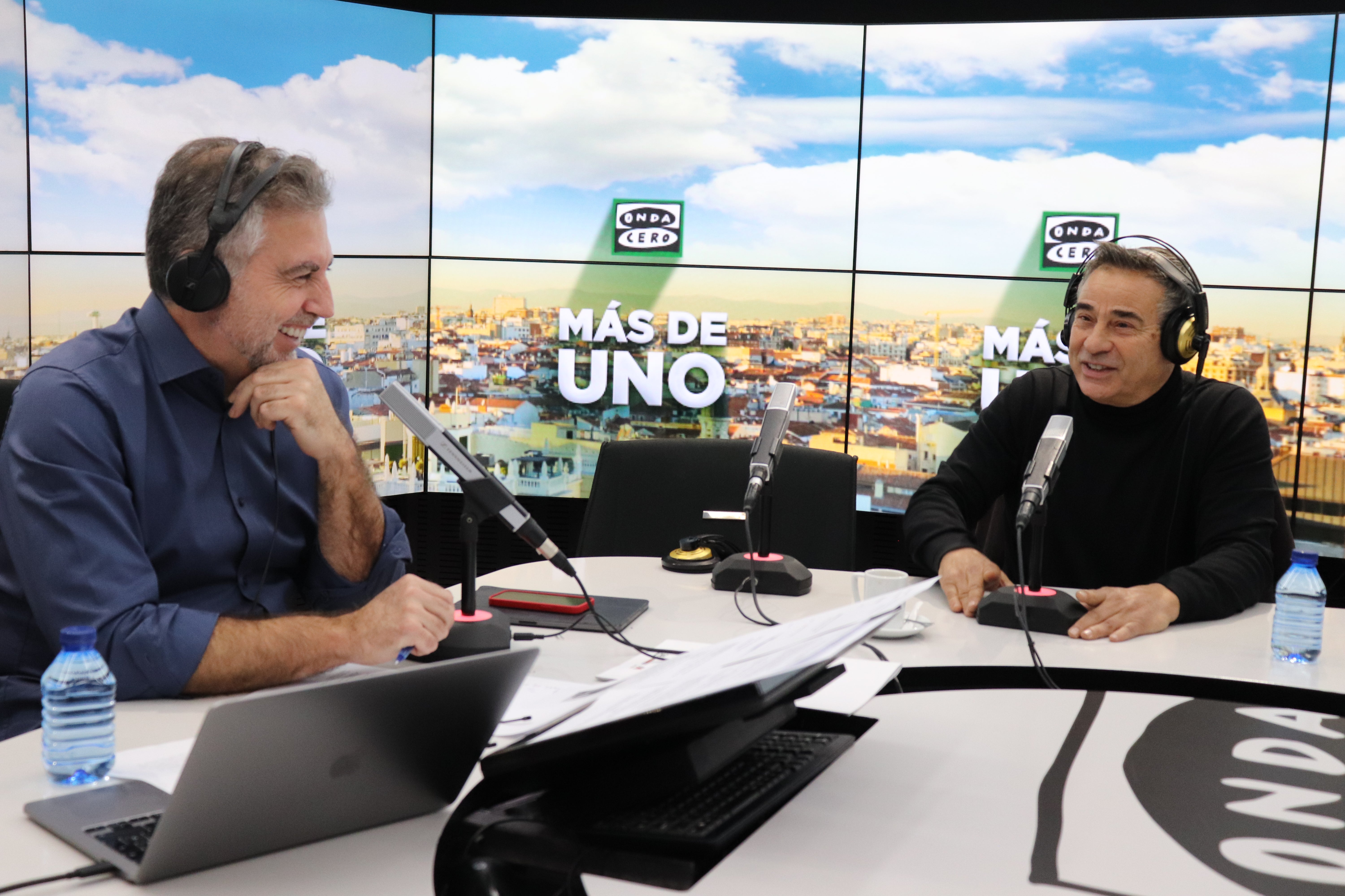 Eduard Fernández: "El teatro se termina con el público" Eduard Fernández: "El teatro se termina con el público"