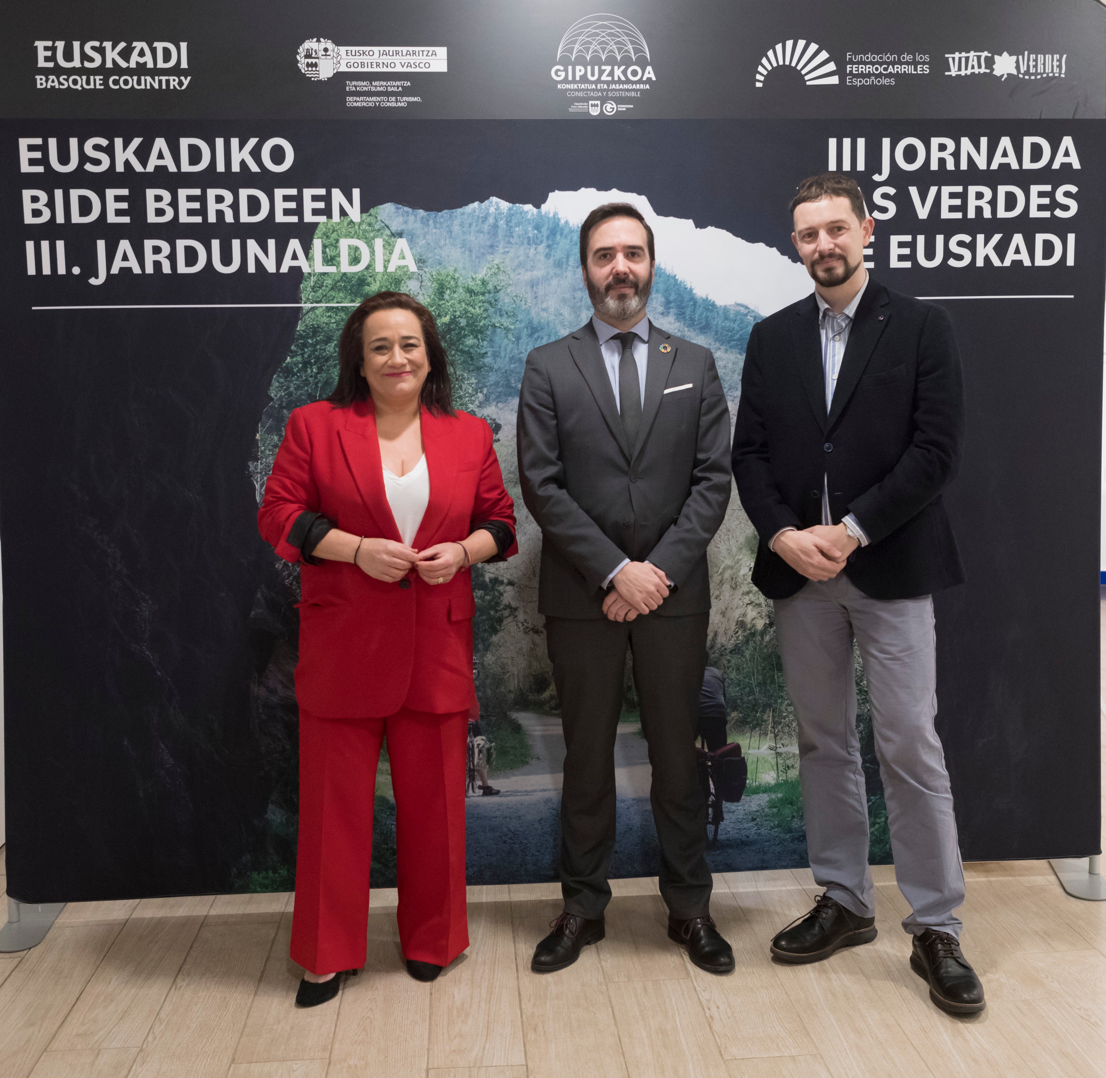 La Jornada de Vías Verdes debate en San Sebastián los avances en el cicloturismo La Jornada de Vías Verdes debate en San Sebastián los avances en el cicloturismo