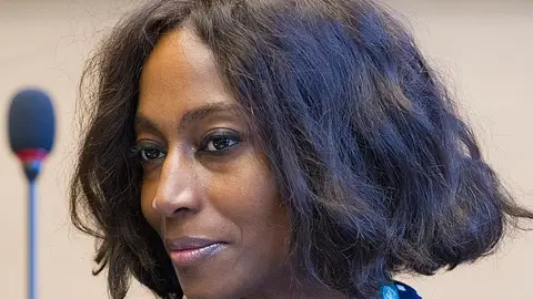 Bisila Bokoko en Onda Cero. Bisila Bokoko en Onda Cero.