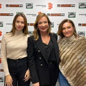 TRES GUAPAS TRES GUAPAS