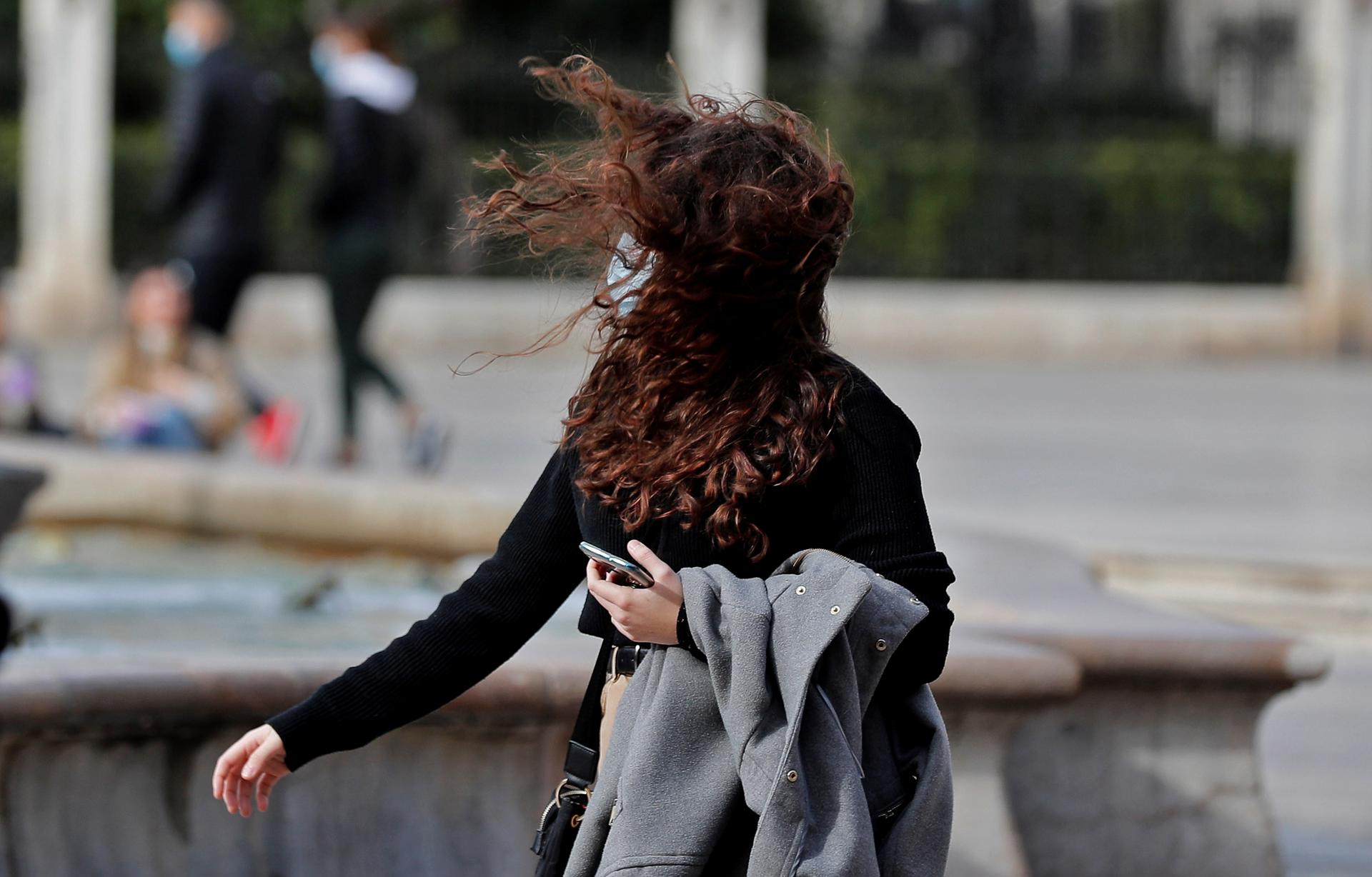 La semana acaba con heladas, oleaje y viento: estas son las 12 comunidades que están en riesgo este viernes La semana acaba con heladas, oleaje y viento: estas son las 12 comunidades que están en riesgo este viernes