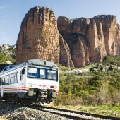 El Gobierno estudiará el ancho de la vía del tramo entre Huesca y Canfranc.