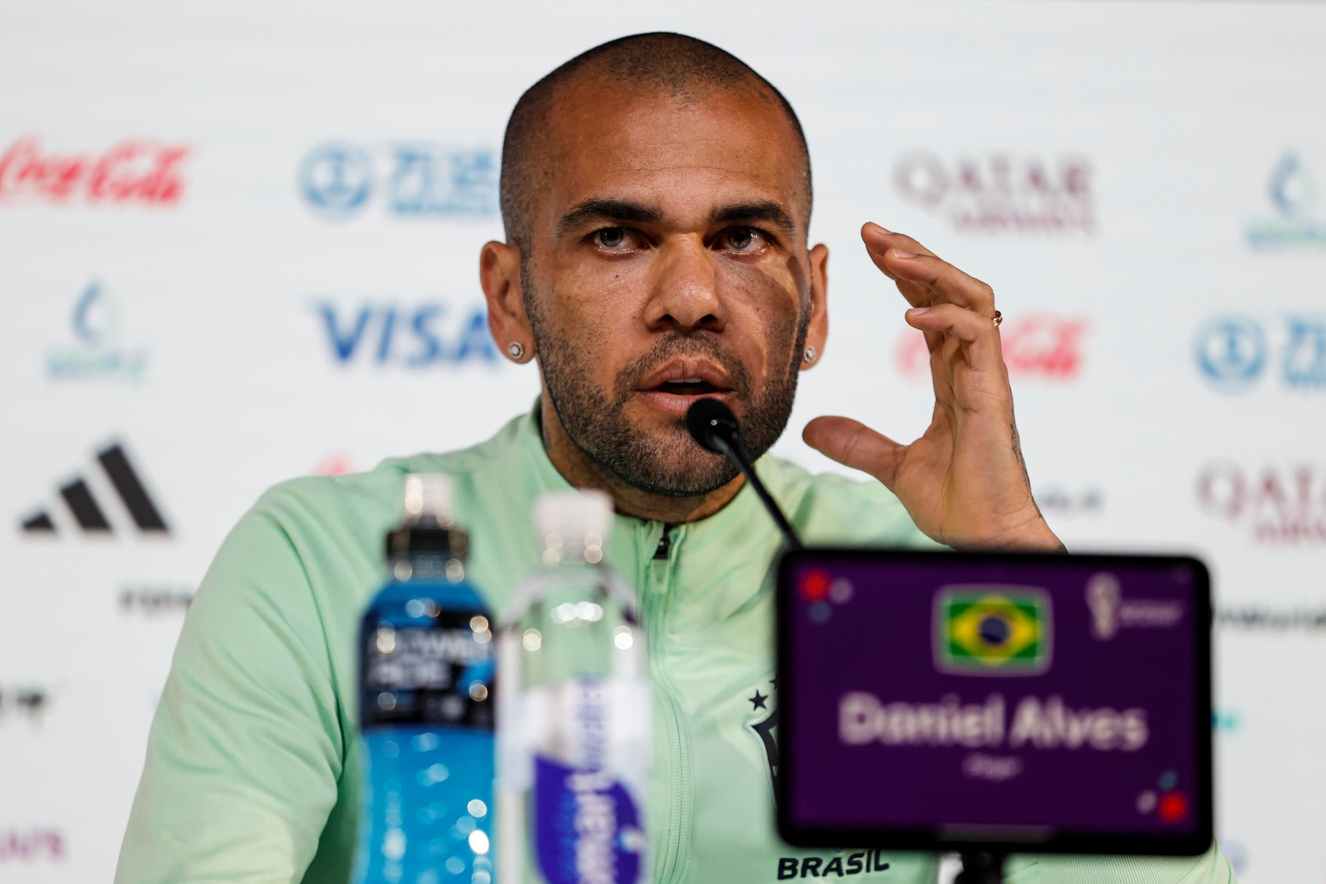 Las pruebas biológicas desmontan la versión de Dani Alves: hallan restos de ADN dentro del cuerpo de la víctima Las pruebas biológicas desmontan la versión de Dani Alves: hallan restos de ADN dentro del cuerpo de la víctima
