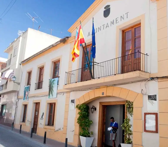 L'Alfàs ingresa en el máximo nivel de la RED DTI del Instituto Valenciano de Tecnologías Turísticas L'Alfàs ingresa en el máximo nivel de la RED DTI del Instituto Valenciano de Tecnologías Turísticas