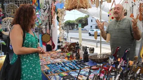 Mijas potencia su oferta comercial con la instalación, cada semana, de casi una decena de mercadillos Mijas potencia su oferta comercial con la instalación, cada semana, de casi una decena de mercadillos