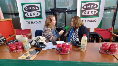 La director de EHIB, María Tugores, nos atiende en la feria Horeca. La director de EHIB, María Tugores, nos atiende en la feria Horeca.