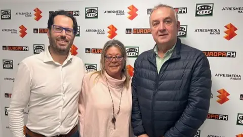 LA TERTULIA VIERNES LA TERTULIA VIERNES