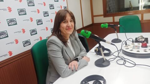 Blanca Fernández en los estudios de Onda Cero Ciudad Real