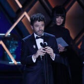 Rodrigo Sorogoyen recoge el Goya a mejor dirección por 'As bestas'