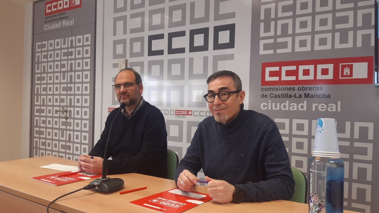 Paco de la Rosa (CCOO): "El SMI ha sido una de las mayores contribuciones para evitar el cierre de empresas" Paco de la Rosa (CCOO): "El SMI ha sido una de las mayores contribuciones para evitar el cierre de empresas"