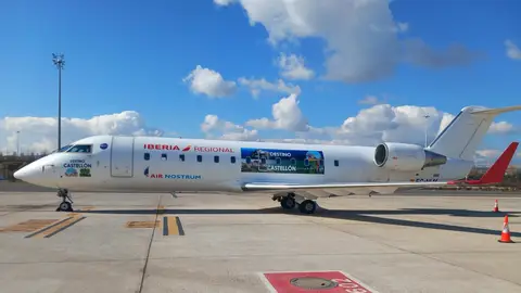 El aeropuerto y Air Nostrum refuerzan la promoción de la ruta de Madrid con el vinilado de dos aviones El aeropuerto y Air Nostrum refuerzan la promoción de la ruta de Madrid con el vinilado de dos aviones