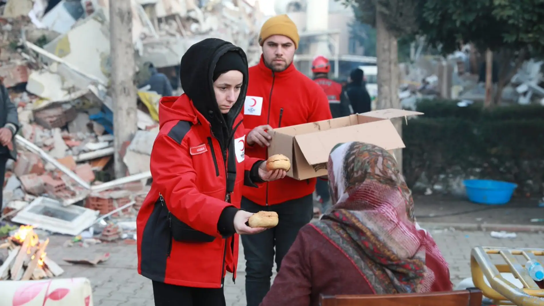 Cruz Roja Española envía 105 toneladas de ayuda humanitaria a Turquía y SiriA