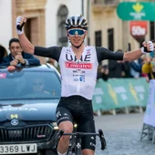Pogacar se exhibe en la Clásica de Jaén Pogacar se exhibe en la Clásica de Jaén