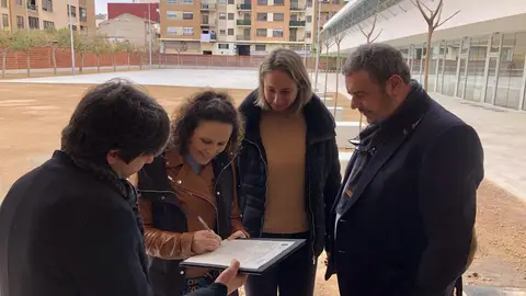 El colegio Riu Millars de Almassora completa su apertura tras invertir 5,3 millones de euros El colegio Riu Millars de Almassora completa su apertura tras invertir 5,3 millones de euros