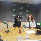 Paloma Albarrán y Anabel Rodríguez durante la tertulia