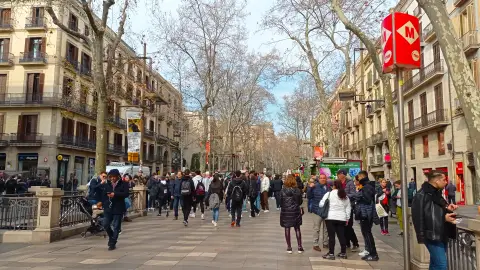 Barcelona recupera habitants després de la pandèmia Barcelona recupera habitants després de la pandèmia