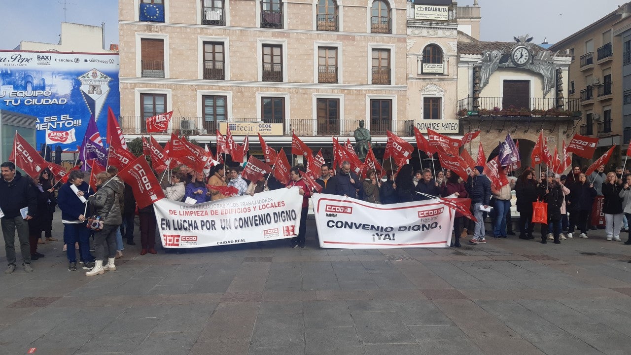 Los sindicatos piden en Ciudad Real colaboración a las administraciones para desbloquear el conflicto de limpieza Los sindicatos piden en Ciudad Real colaboración a las administraciones para desbloquear el conflicto de limpieza