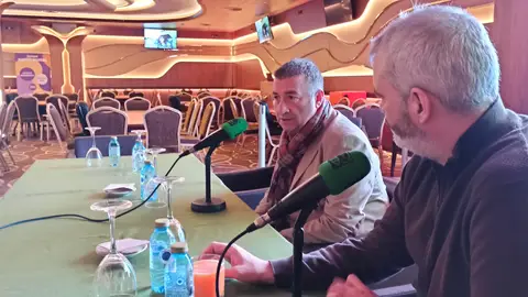 Los desaynuos del Casino de Vigo Miguel Méndez seleccionador femenino basket