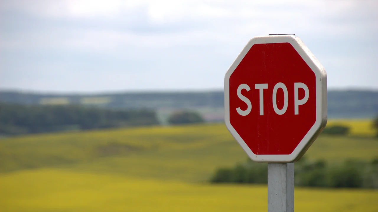 La multa de la DGT por saltarse un stop