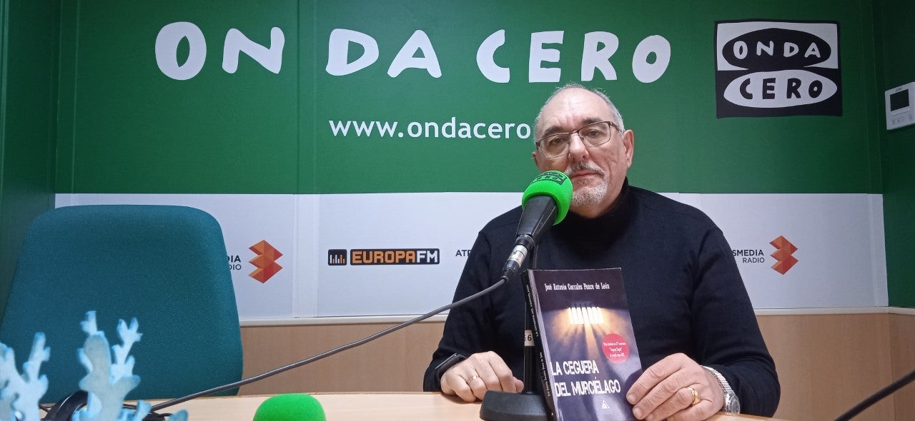 José Antonio Corrales presenta su nueva novela 'La ceguera del murciélago' José Antonio Corrales presenta su nueva novela 'La ceguera del murciélago'