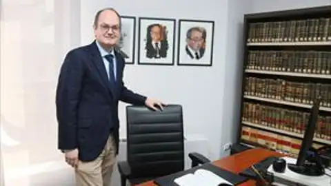 Agustín Ferrer, decano Colegio Abogados Alzira Agustín Ferrer, decano Colegio Abogados Alzira