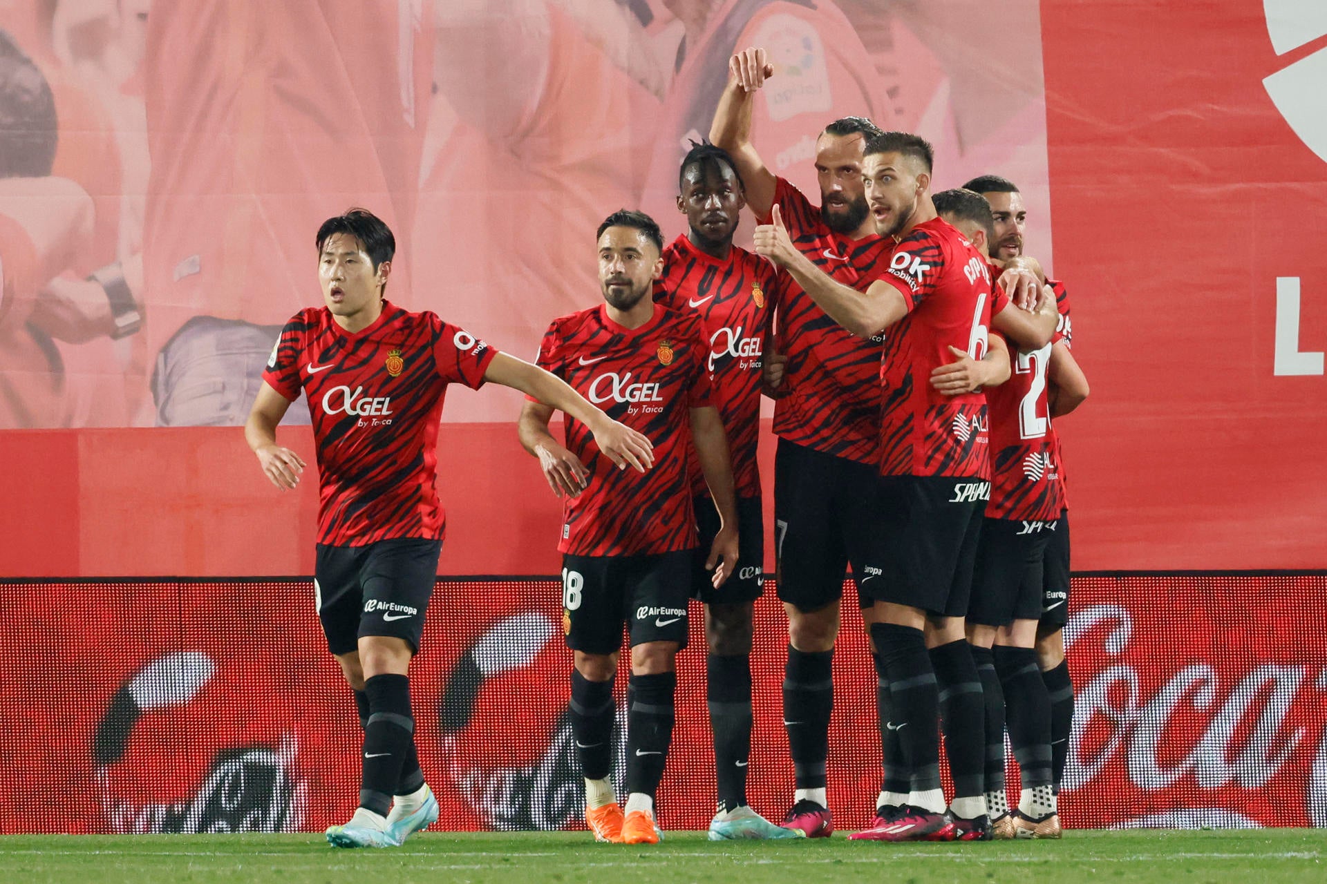 El Mallorca hace de Son Moix su fortín El Mallorca hace de Son Moix su fortín