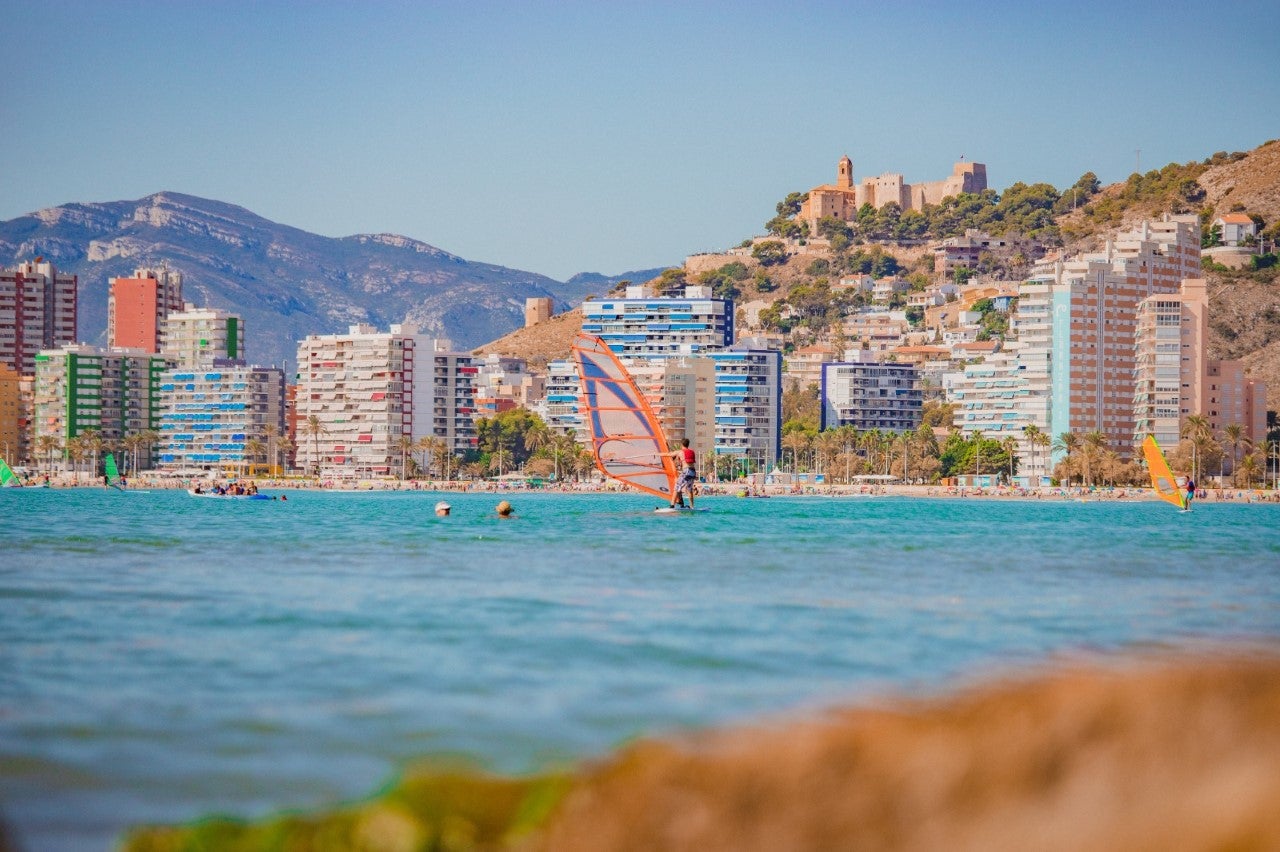 Cullera ha conseguido la deuda más baja de su historia reciente Cullera ha conseguido la deuda más baja de su historia reciente