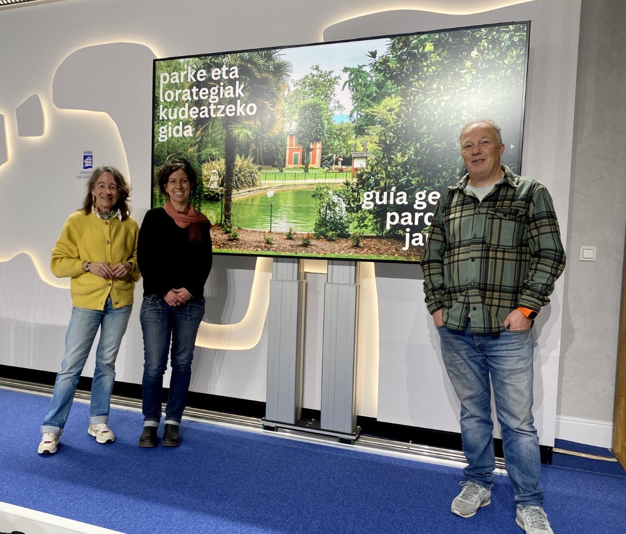 Ayuntamiento donostiarra y Aranzadi elaboran una guía para mejorar los parques y jardines de la ciudad Ayuntamiento donostiarra y Aranzadi elaboran una guía para mejorar los parques y jardines de la ciudad