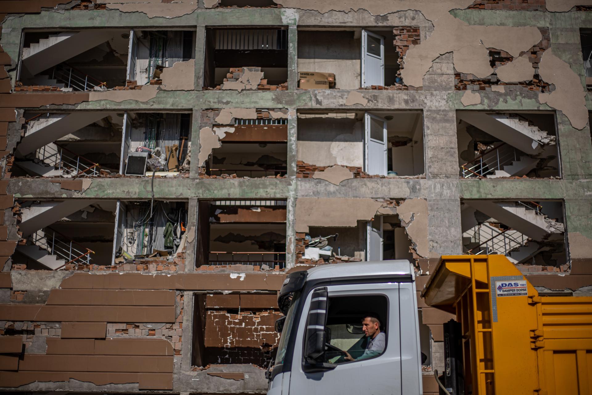 Un nuevo terremoto de magnitud 6,4 sacude el sureste de Turquía Un nuevo terremoto de magnitud 6,4 sacude el sureste de Turquía