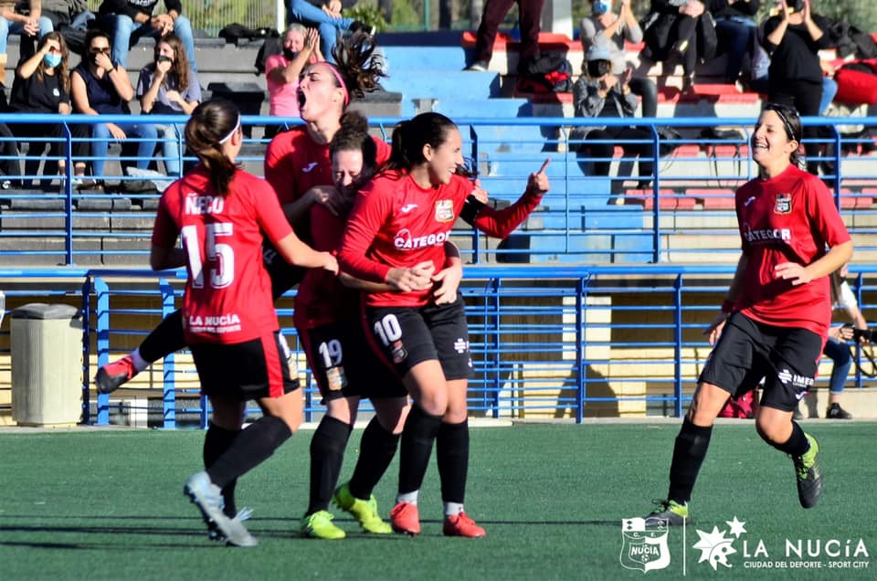 El primer equipo de La Nucía empata ante el Logroñes y las chicas de Caamaño siguen líderes El primer equipo de La Nucía empata ante el Logroñes y las chicas de Caamaño siguen líderes