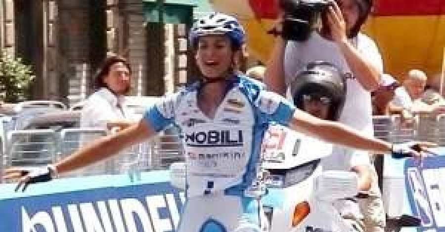 Marta Vilajosana: "jamás he sufrido tanto sobre una bici como cuando gané la etapa en el Giro" Marta Vilajosana: "jamás he sufrido tanto sobre una bici como cuando gané la etapa en el Giro"