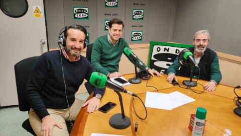 Ricardo Cabezas, Alejandro V&eacute;lez y Francisco Javier Guti&eacute;rrez, en la tertulia de portavoces