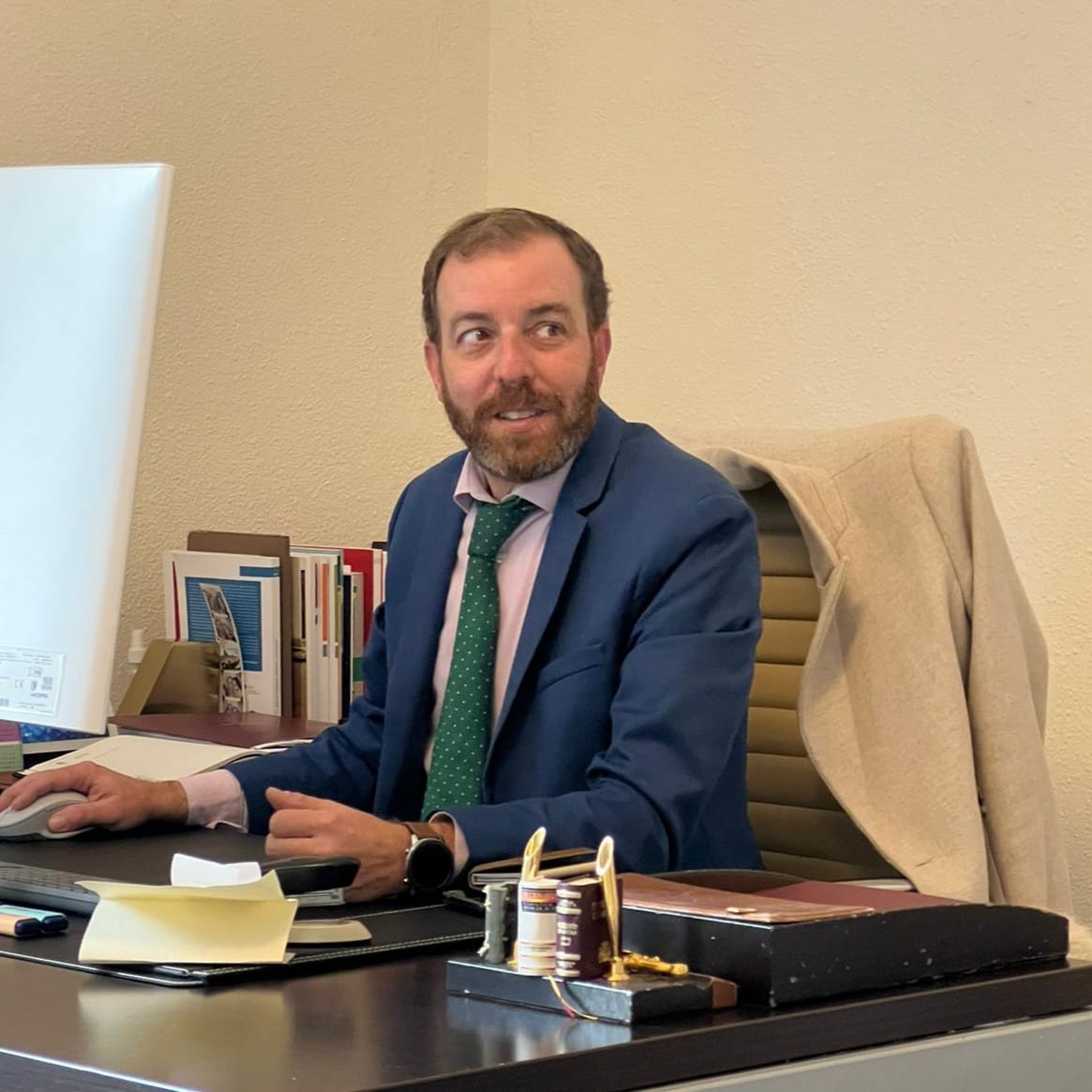 Estas son las 6 obligaciones fundamentales de todo trabajador, según el despacho de abogados Aray Asociados de Alicante Estas son las 6 obligaciones fundamentales de todo trabajador, según el despacho de abogados Aray Asociados de Alicante