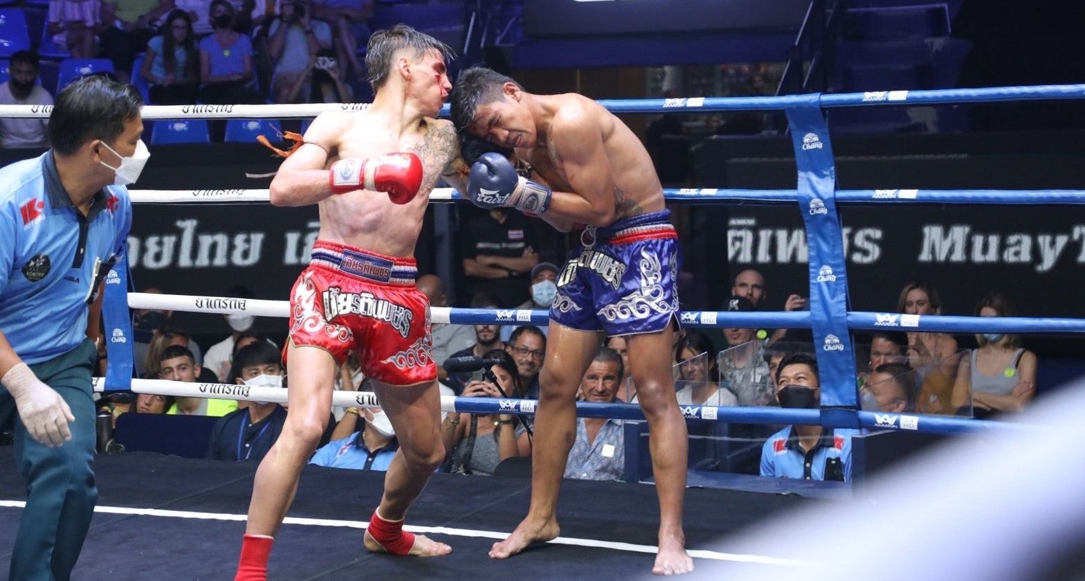 Xavi González: "el muay thai es en Tailandia lo que el fútbol en el resto del planeta" Xavi González: "el muay thai es en Tailandia lo que el fútbol en el resto del planeta"