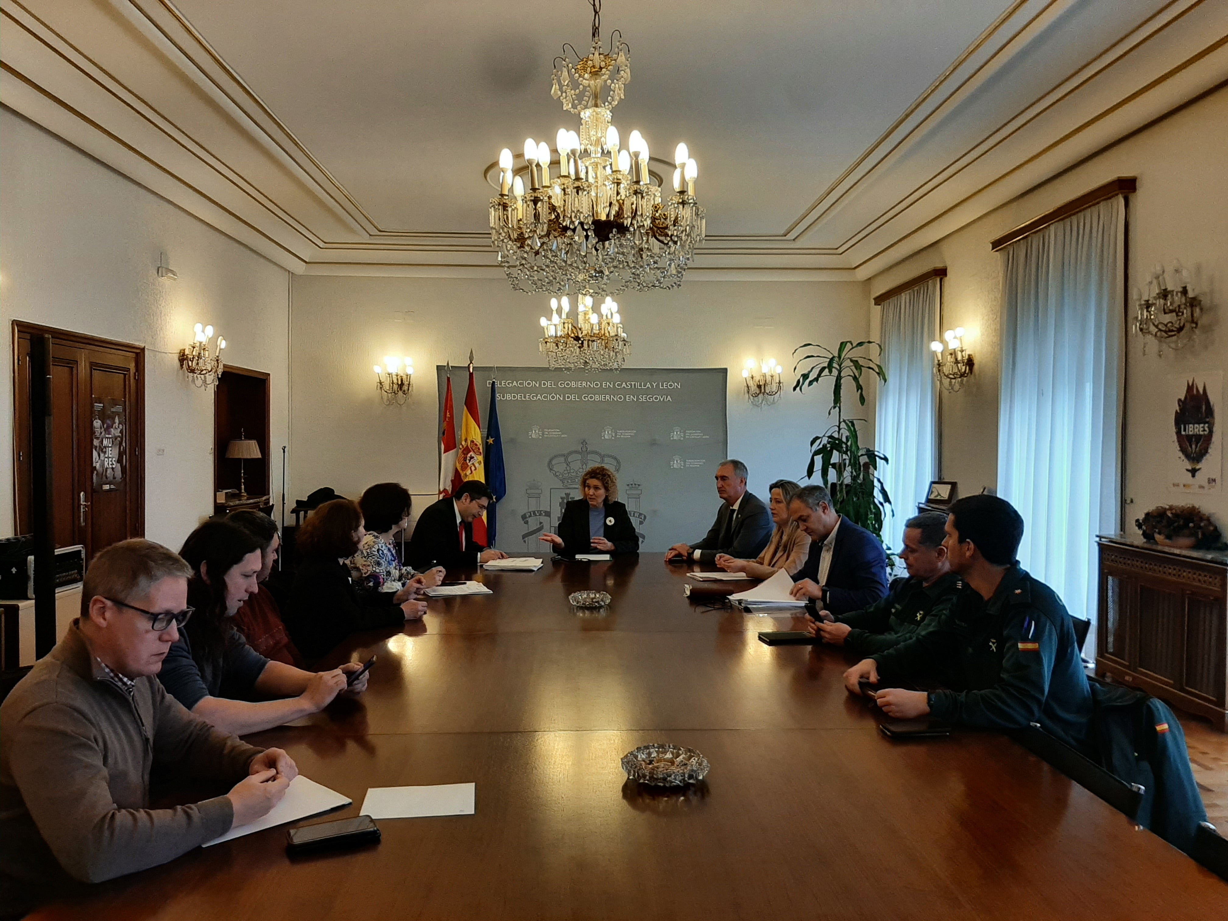 Subdelegación, Junta y Ayuntamientos coordinan actuaciones para evitar que las reses bravas del Maqués de Quintanar causen problemas Subdelegación, Junta y Ayuntamientos coordinan actuaciones para evitar que las reses bravas del Maqués de Quintanar causen problemas