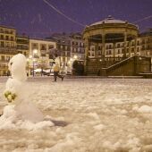 Plaza del Castillo con nieve