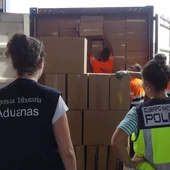 Investigan unha persoa por vender máis de 3.700 pares de zapatillas deportivas falsas Investigan unha persoa por vender máis de 3.700 pares de zapatillas deportivas falsas