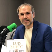 El escritor Luis Zueco El escritor Luis Zueco