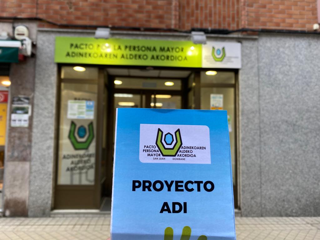 Comercios que cuidan de las personas mayores Comercios que cuidan de las personas mayores