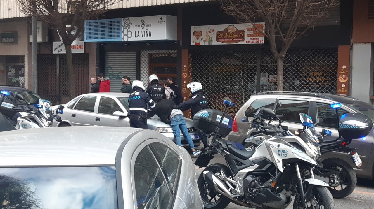 Detienen a un hombre que intentó robar a un viandante en Ciudad Real Detienen a un hombre que intentó robar a un viandante en Ciudad Real