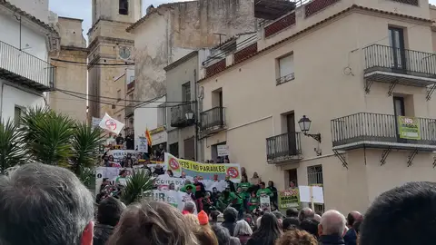 Una manifestación pide una implantación "racional" de renovables y rechaza Magda: "Es un modelo depredador" Una manifestación pide una implantación "racional" de renovables y rechaza Magda: "Es un modelo depredador"