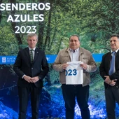 Orihuela recibe el distintivo de Sendero Azul de Cabo Roig celebrado en Santiago de Compostela Orihuela recibe el distintivo de Sendero Azul de Cabo Roig celebrado en Santiago de Compostela