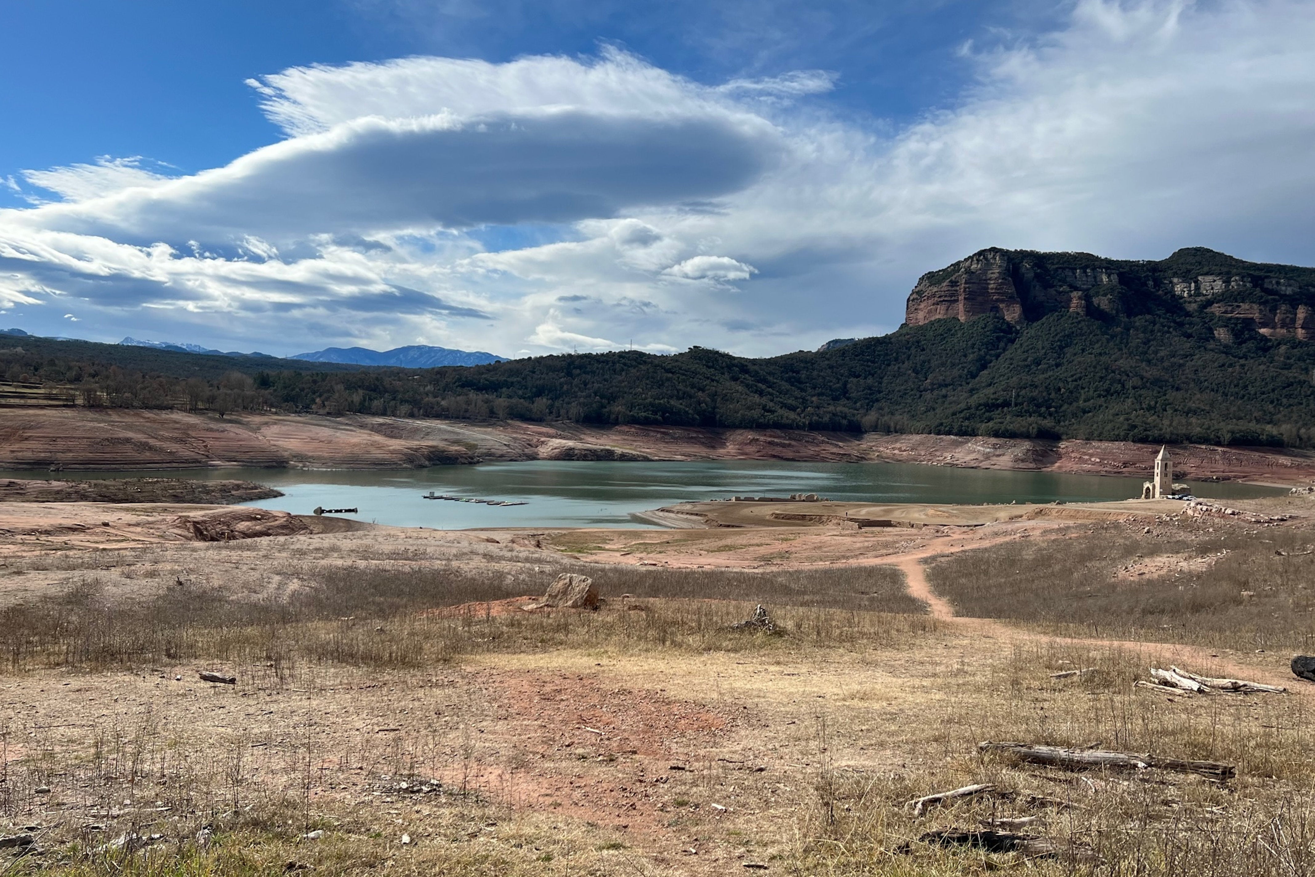Más de 200 municipios de Catalunya en fase de excepcionalidad por sequía Más de 200 municipios de Catalunya en fase de excepcionalidad por sequía
