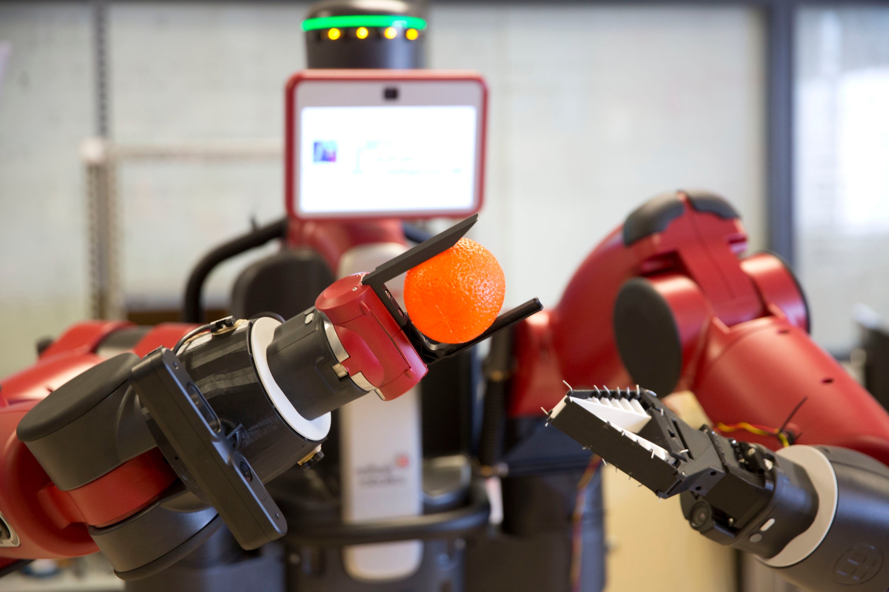 La UJI es la primera universidad pública valenciana en ofrecer un máster universitario con mención dual La UJI es la primera universidad pública valenciana en ofrecer un máster universitario con mención dual