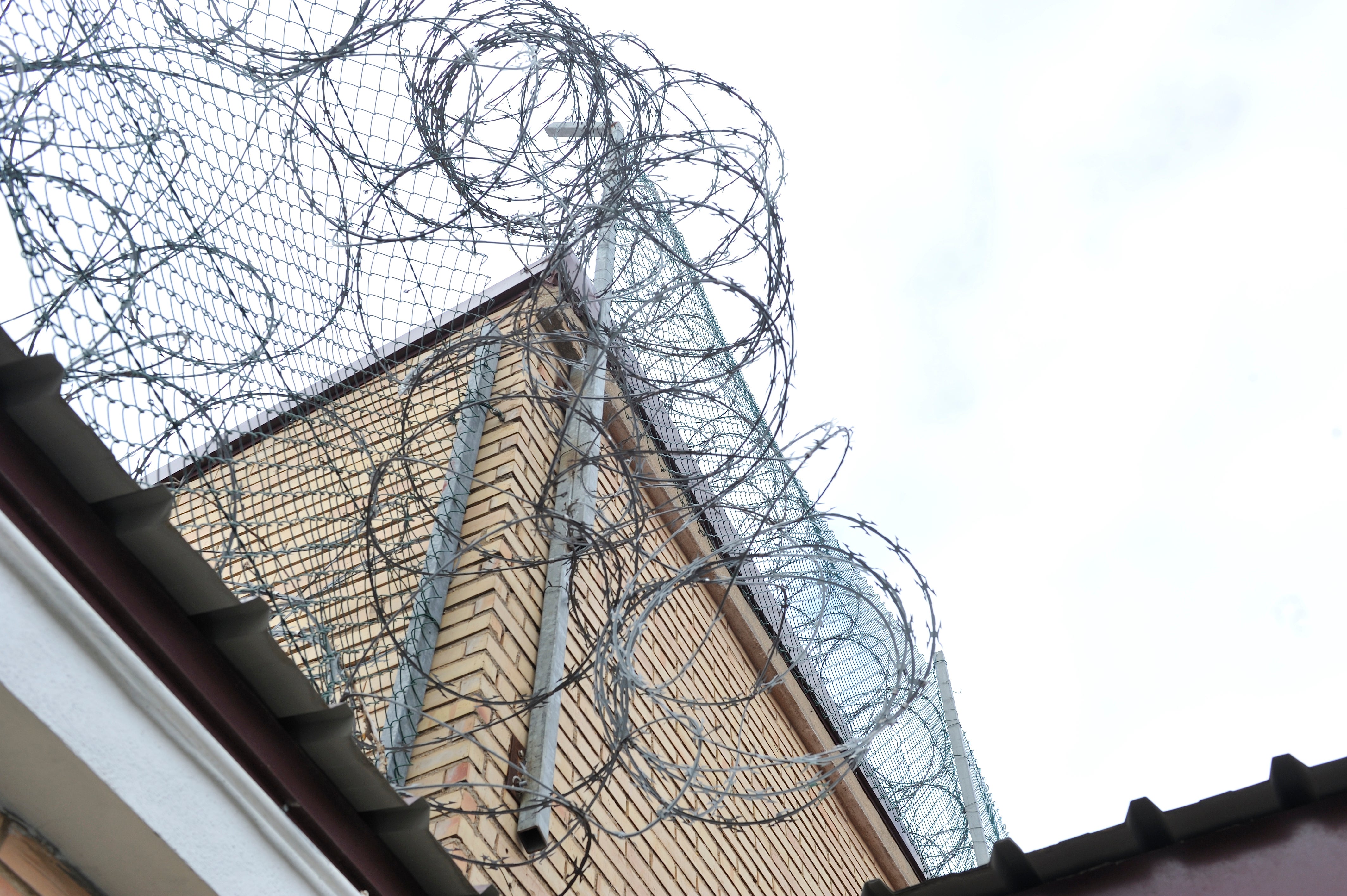 Hallan a un segundo preso muerto en 24 horas en cárceles vascas Hallan a un segundo preso muerto en 24 horas en cárceles vascas