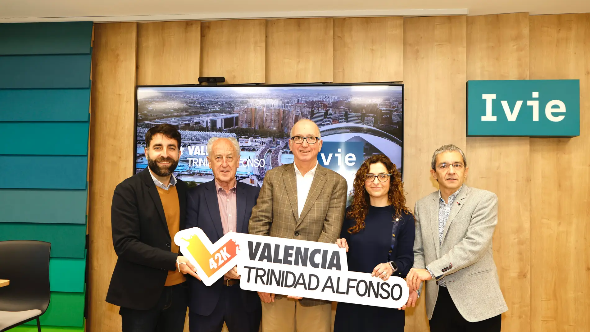 Maratón Valencia supera las cifras prepandemia y generó un gasto turístico de 27 millones en 2022