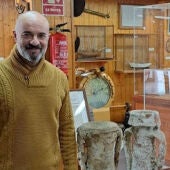 Donación de material arqueológico al museo del mar y la sal de Torrevieja 