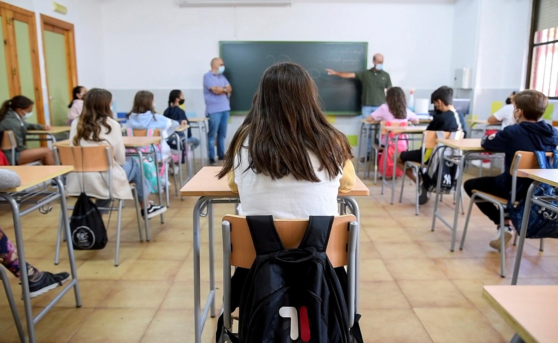Los chicos de 15 años se atascan con la lectura: van un curso académico por detrás de las chicas Los chicos de 15 años se atascan con la lectura: van un curso académico por detrás de las chicas